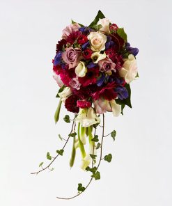 Varm brudebuket i dråbeform