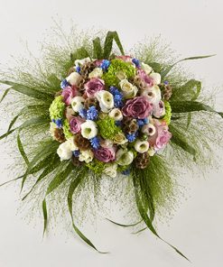 Brudebuket af forårsblomster