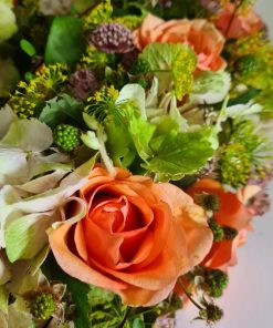 Nærbillede af blandede blomster