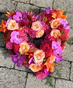 Åbent blomsterhjerte i strålende farver