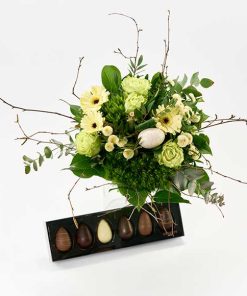 Påskebuket, floristens valg med påskeæg