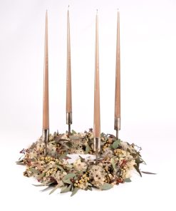 Natur adventskrans med stagelys