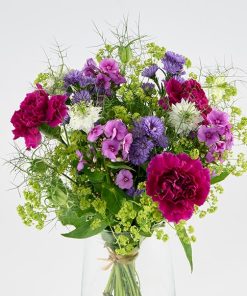 Sommerlig og frisk buket