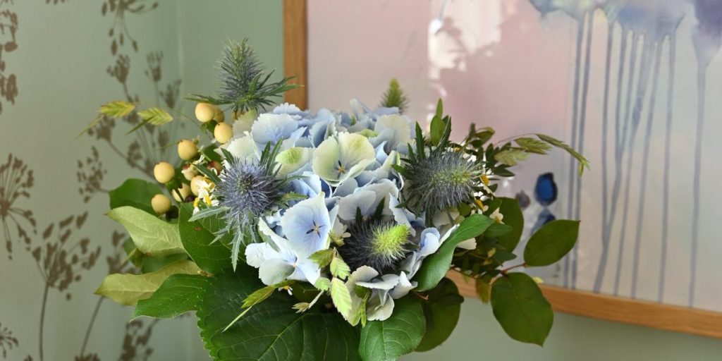Buket i blå farver