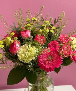 Buket i pink og limegrøn.
